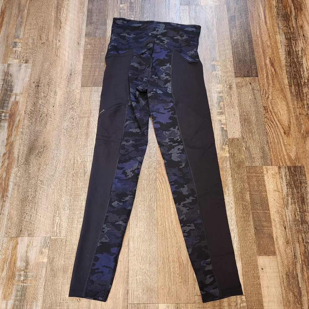 Spanx Booty Boost Active Printed Leggings Black Blue Camo